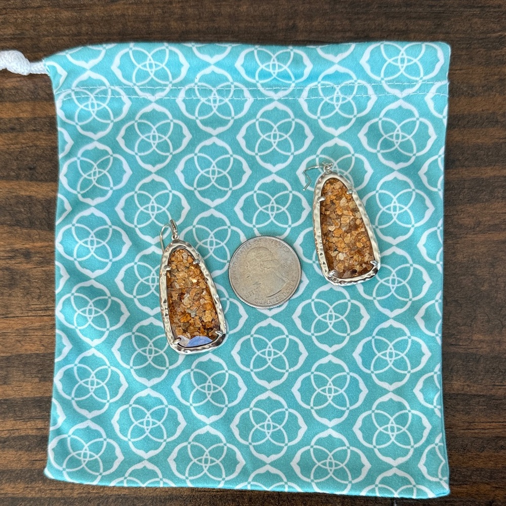 Kendra Scott Gold and Copper Earrings - Picture 4 of 4